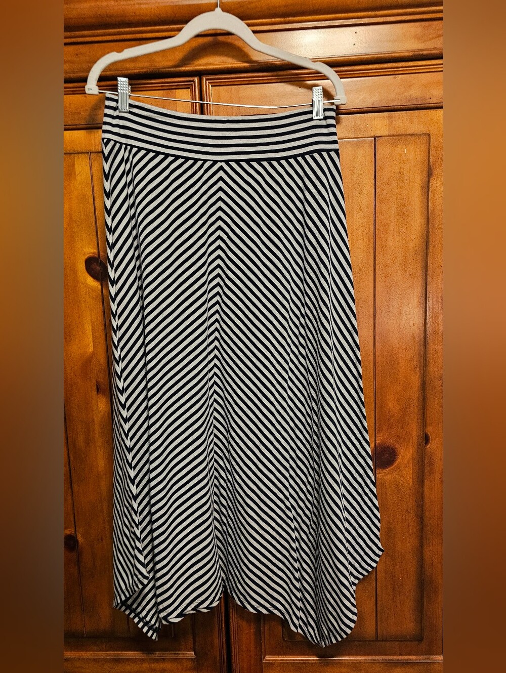 Faded Glory Chevron Striped Maxi Skirt Handkerchief Hem Navy White Boho M 8 10